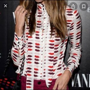 L’Wren Scott x Banana Republic Lipstick Blouse
